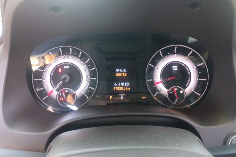 Used Roewe 950 2012 2.4L Luxury Executive Edition