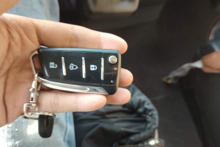 Used JAC Sunray 2021 2.0T 4-Series Star Express 8/9-Seater D20TCIF1