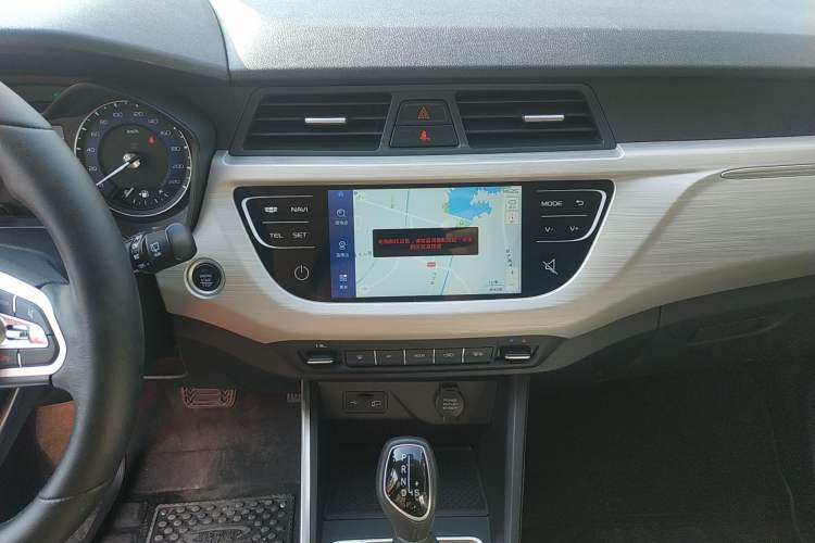 Used Geely Auto Vision X3 2020 1.5L CVT Luxury Model
