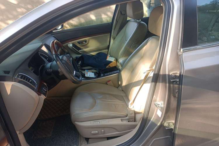 Used Roewe 950 2012 2.4L Luxury Executive Edition