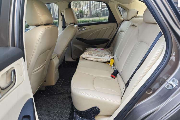 Used Chery Arrizo 7 2015 1.6L Manual ZhiShang Edition Left Rear Seat