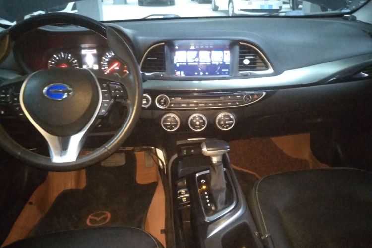 Used GAC Trumpchi GA6 2015 1.8T DCT Luxury Navigation Model
