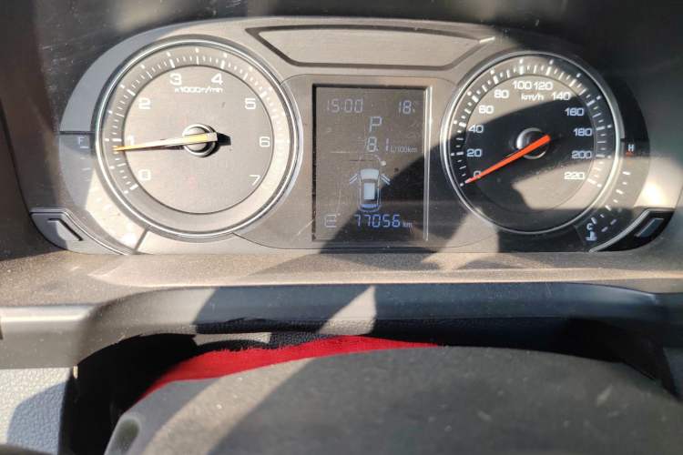 Used Zotye T600 Coupe 2017 1.5T Automatic Luxury Model Odometer Close Up