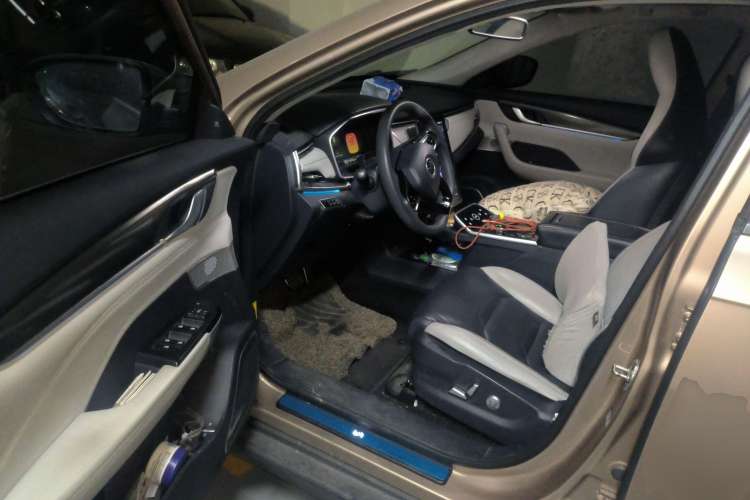 Used WM Motor EX5 2018 EX5 400 Extra Innovation Edition
