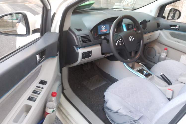 Used BAIC New Energy EV 2015 EV200 Light Edition