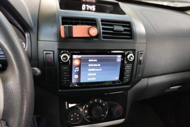 Used HYOSOW H2 2016 H2E 1.5L Elite Model BJ415B