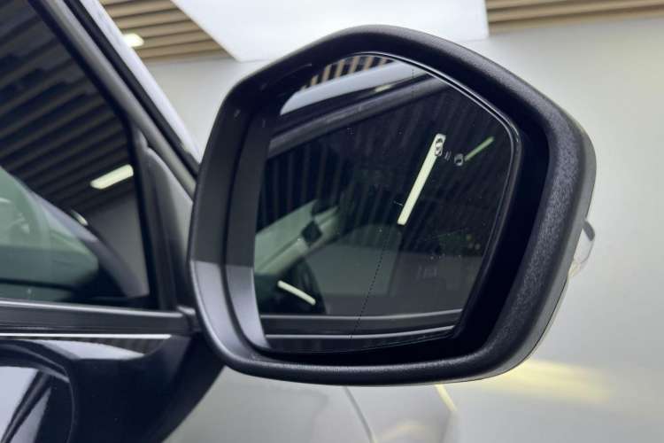 Used Ford Explorer 2020 EcoBoost 285 Rear-Drive Trend Edition 7-Seater