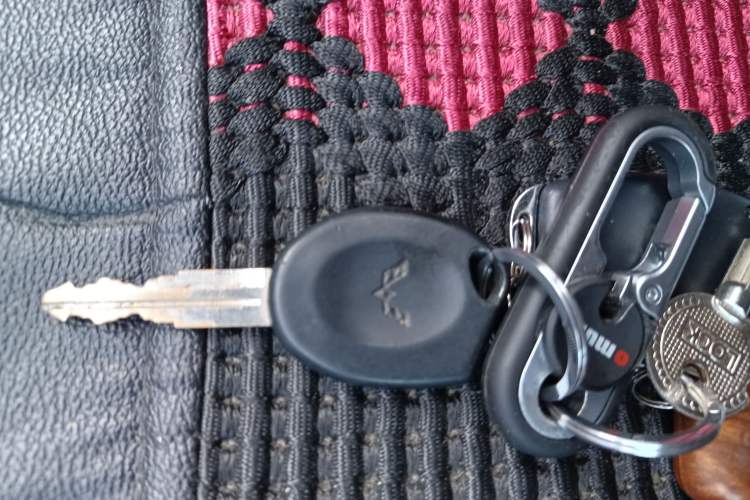 Used Wuling Rongguang 2019 1.5L Extended-Body Van Base Model with 2 Seats
