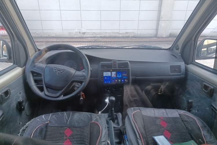 Used Wuling Rongguang 2019 1.5L Extended-Body Van Base Model with 2 Seats
