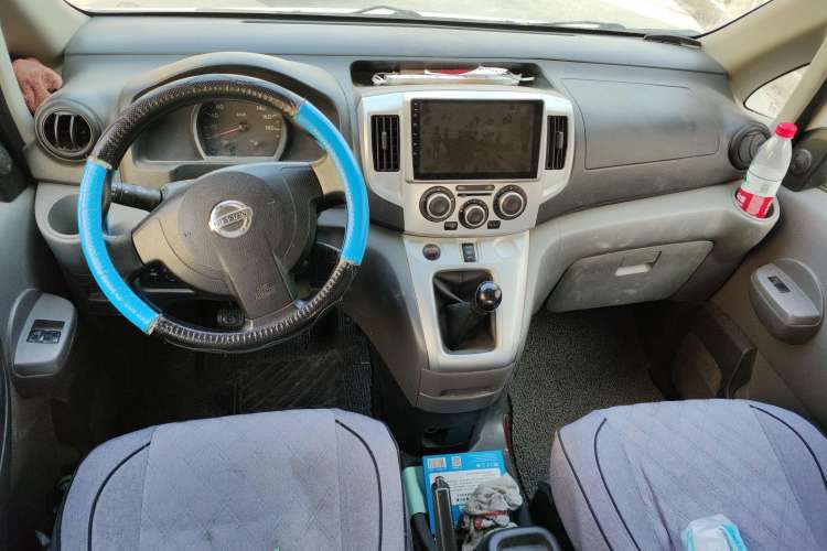 Used Nissan NV200 2013 1.6L Luxury Model China IV Standard Center Console