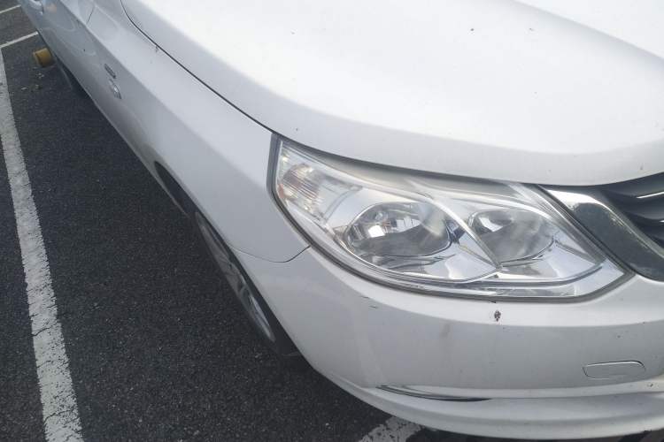 Used Baojun 630 2013 1.5L automatic Elite version