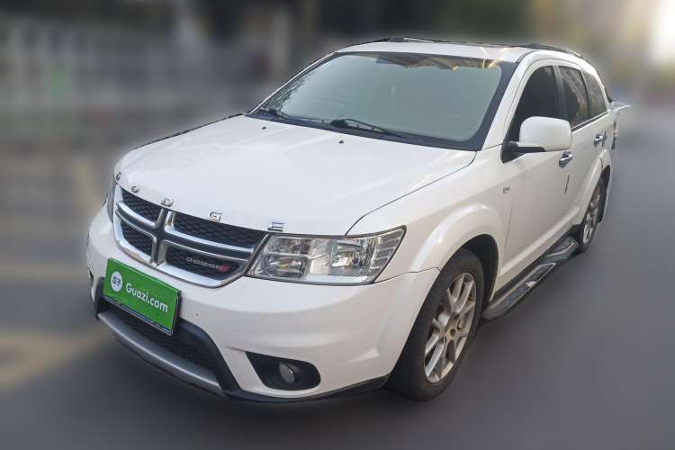 Used Dodge Journey 2013 2.4L Two-Wheel Drive Luxury Version