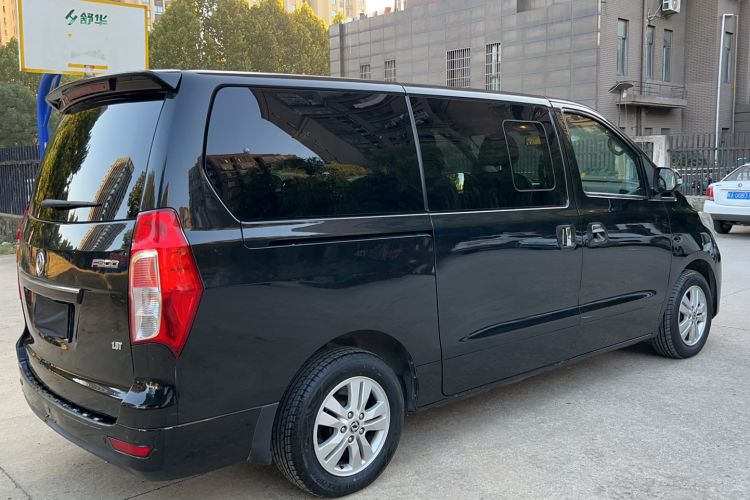 Used FORTHING F600 2016 F600L 1.5T Luxury Model