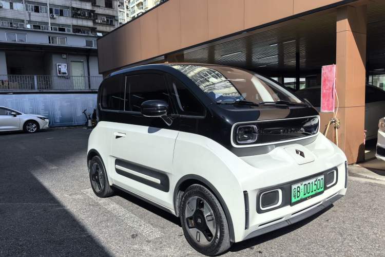 Used Baojun E300 2020 Plus Starry Intelligence Edition