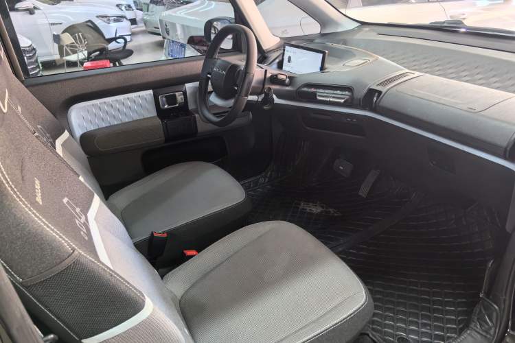 Used Baojun E300 2020 Plus Starry Intelligence Edition