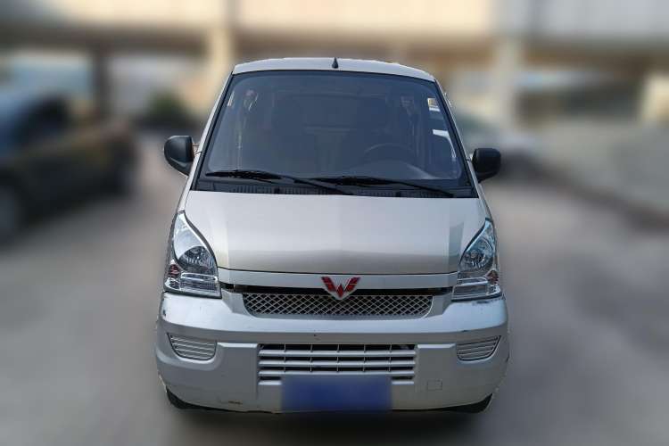 Used Wuling Rongguang 2019 1.5L Extended-Body Van Base Model with 2 Seats
