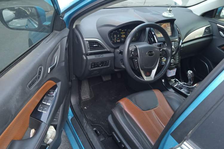 Used BYD Qin New Energy 2015 1.5T Dual-Crown Flagship Plus Edition