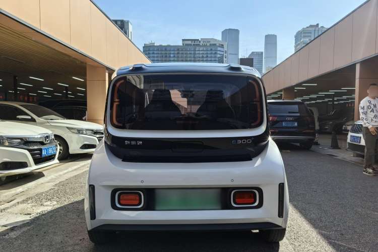 Used Baojun E300 2020 Plus Starry Intelligence Edition