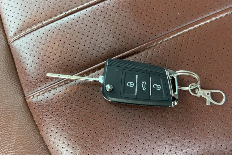 Used FORTHING F600 2016 F600L 1.5T Luxury Model