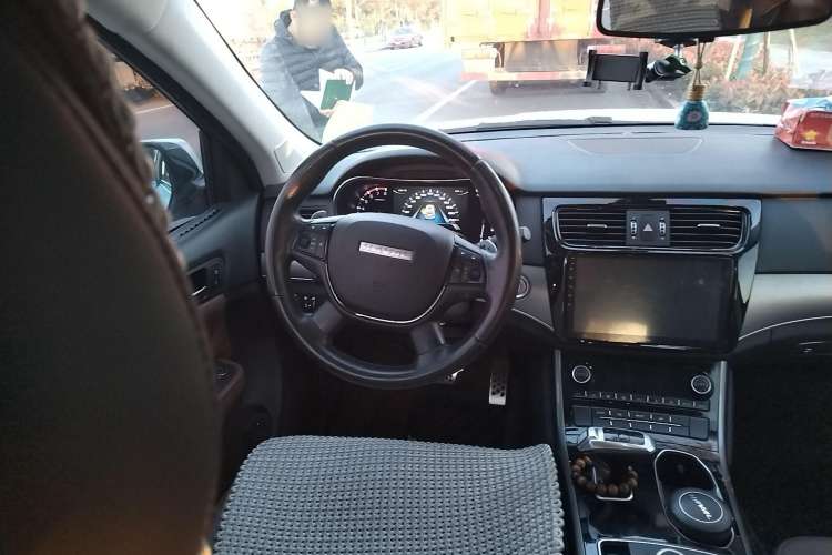 Used Haval H8 2017 2.0T Gasoline 4x4 Enjoyment Model