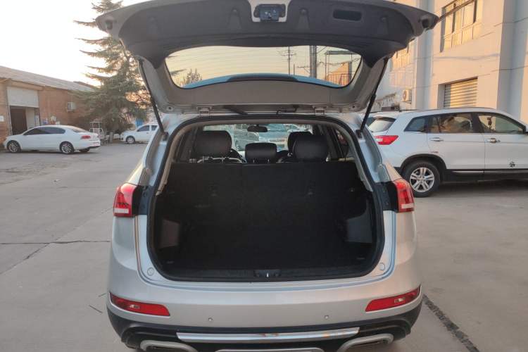 Used JAC Refine S5 2013 1.8T Manual New Edition
