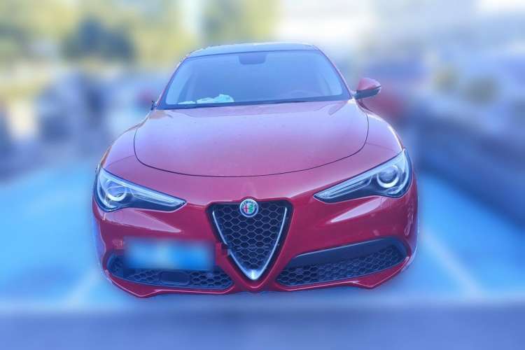 Used Alfa Romeo Stelvio 2017 2.0T 200HP Elite Edition Front