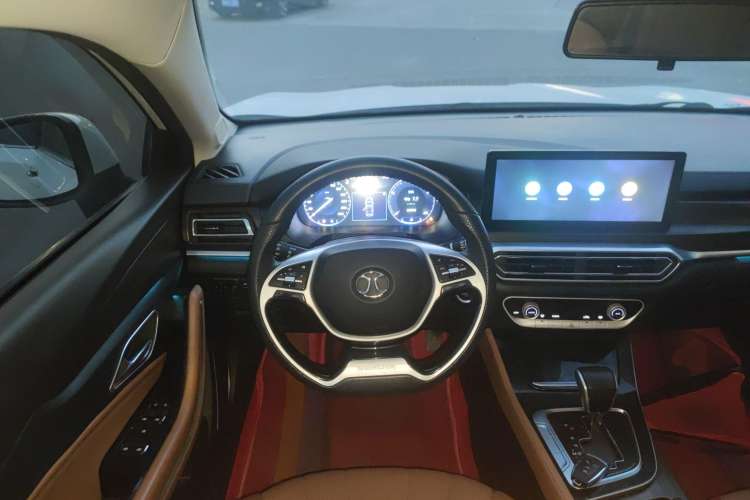 Used BAIC Beijing U7 2019 1.5T CVT New Smart Version China V