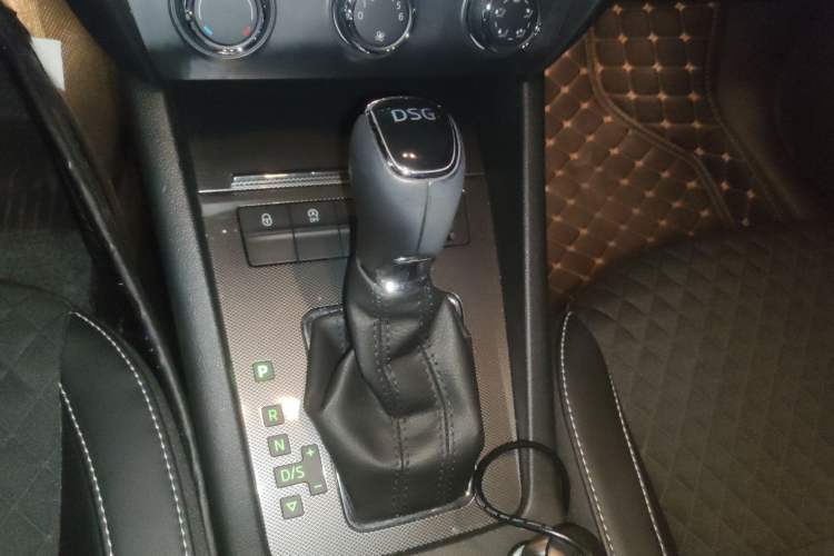 Used Skoda Octavia 2018 Station Wagon TSI230 DSG Luxury Edition