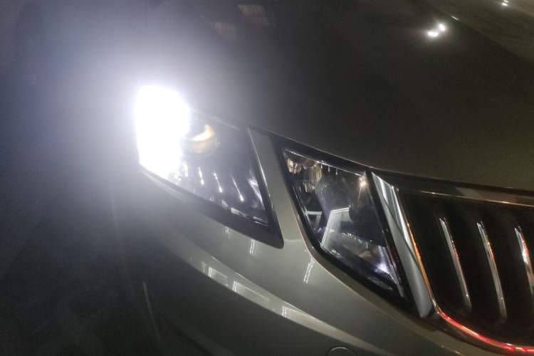 Used Skoda Octavia 2018 Station Wagon TSI230 DSG Luxury Edition