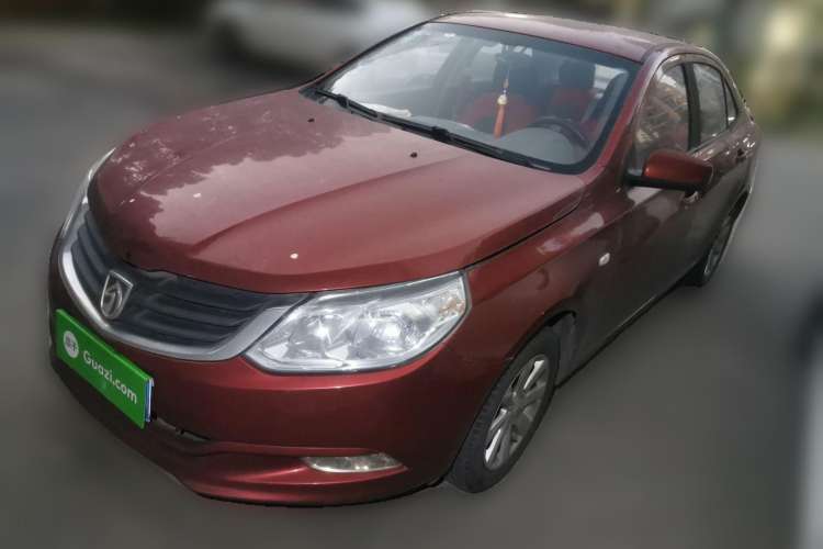 Used Baojun 630 2011 1.5L manual Comfort trim level