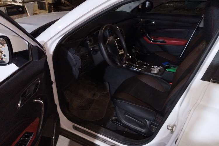 Used Leopaard CS9 2017 1.5L Manual Fashion Model