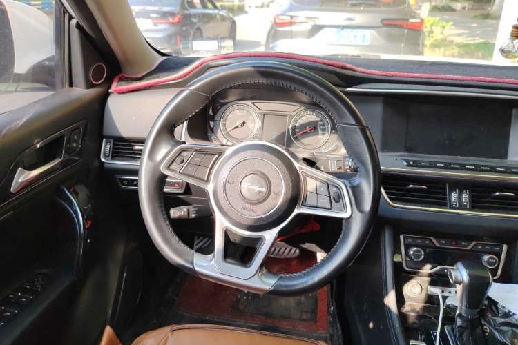 Used Zotye T600 Coupe 2017 1.5T Automatic Luxury Model Steering Wheel