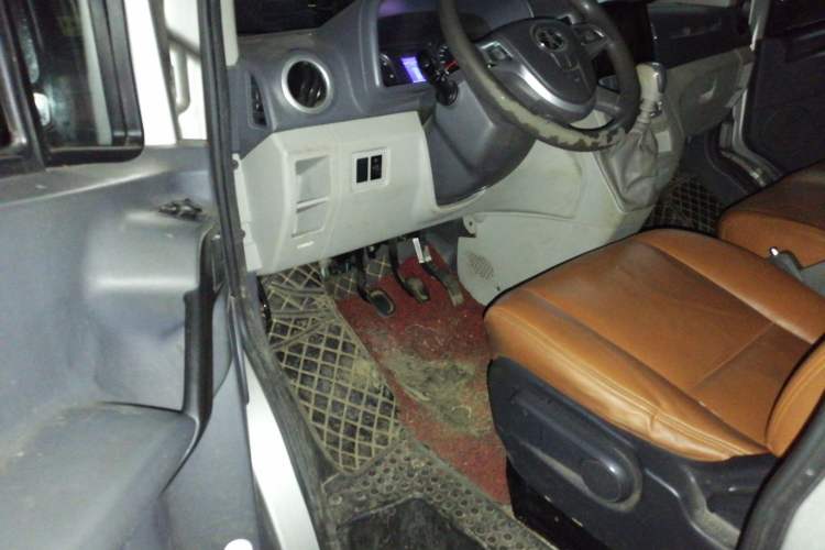 Used JAC Sunray 2018 2.7T 5-Series National Emission Standard V Star Express High-Roof
