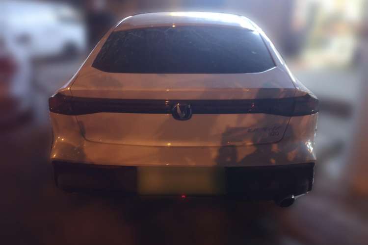 Used CHANGAN UNI-V iDD 2023 ZhiDian iDD 1.5T 113km Smart & Fun Version Rear