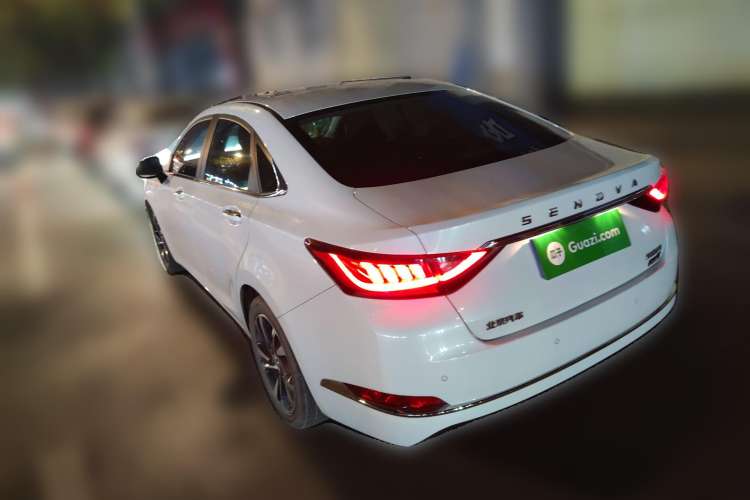 Used BAIC Beijing U7 2019 1.5T CVT New Smart Version China V