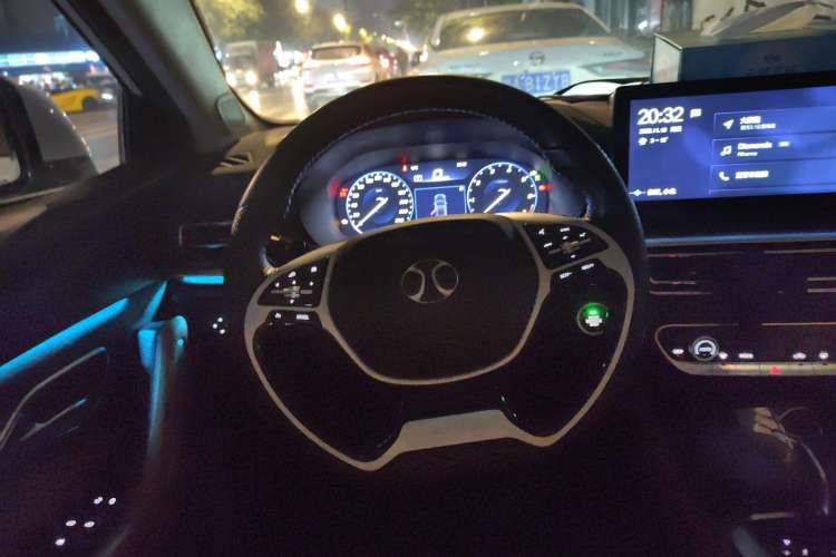 Used BAIC Beijing U7 2019 1.5T CVT New Smart Version China V