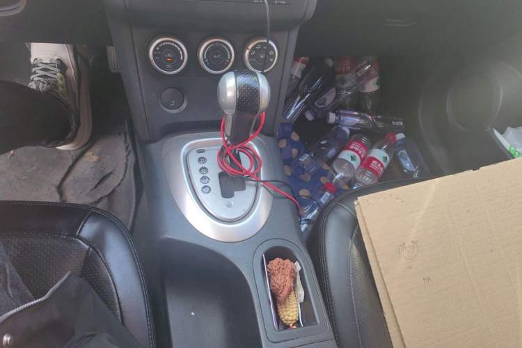 Used Nissan Qashqai 2010 20X LE CVT 2WD Gear Lever