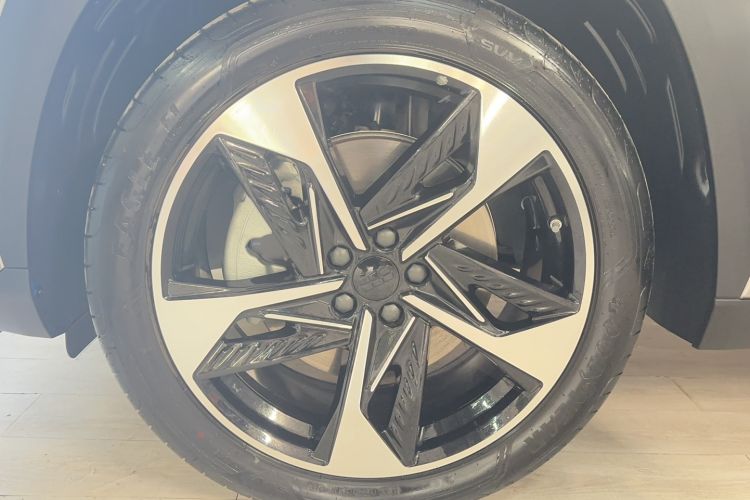 Used Geely Galaxy L7 2023 1.5T 115 km Starship