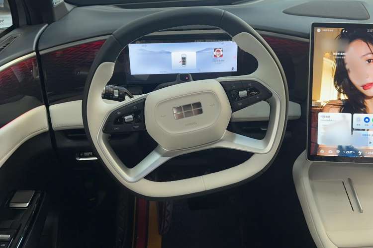 Used Geely Galaxy L7 2023 1.5T 115 km Starship