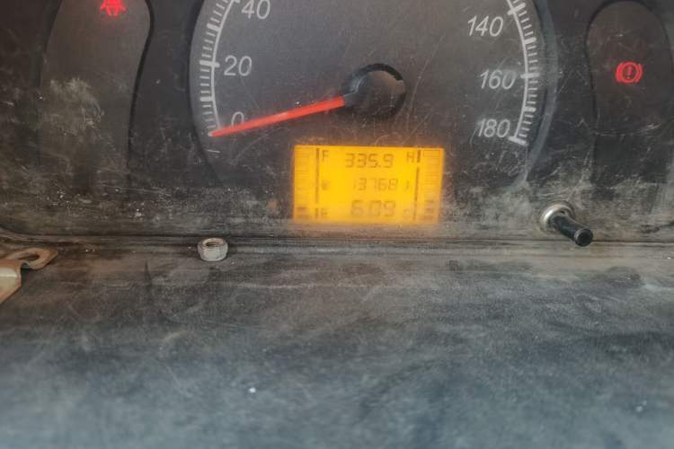 Used Wuling Zhiguang Small Truck 2020 1.2L Double Cab