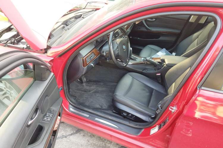 Used BMW 3 Series 2009 320i Luxury Edition
