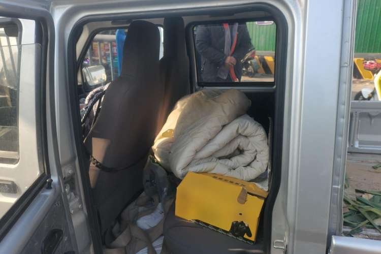 Used Wuling Zhiguang Small Truck 2020 1.2L Double Cab