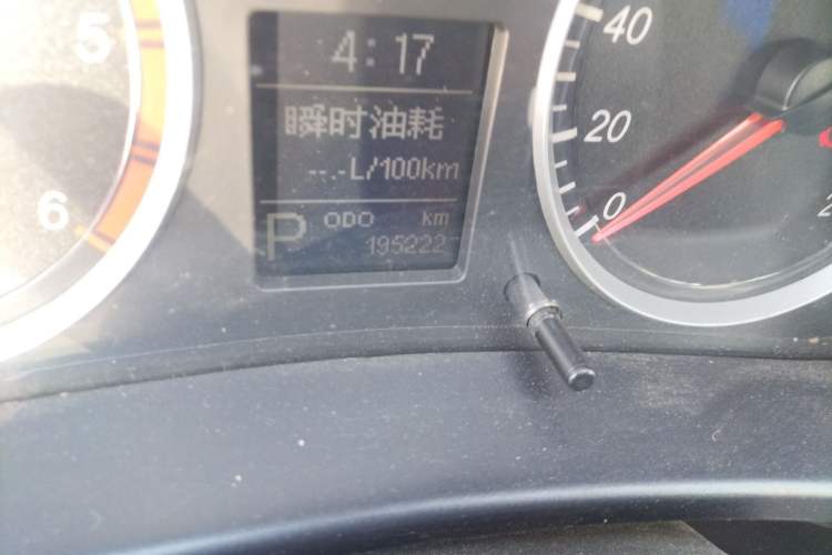 Used Haval H5 Classic 2012 ZhiZun Edition Green Silence 2.0T Automatic Two-Wheel Drive Comfortable Model

