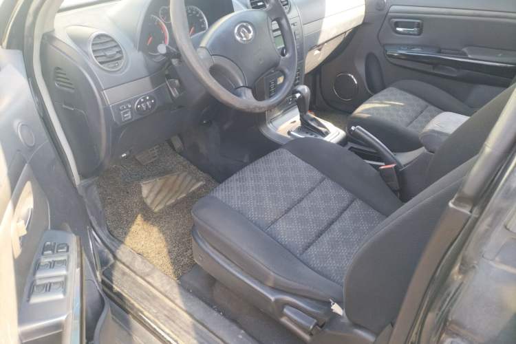 Used Haval H5 Classic 2012 ZhiZun Edition Green Silence 2.0T Automatic Two-Wheel Drive Comfortable Model
