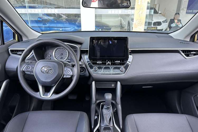 Used Toyota FRONTLANDER 2022 2.0L CVT Luxury PLUS Edition