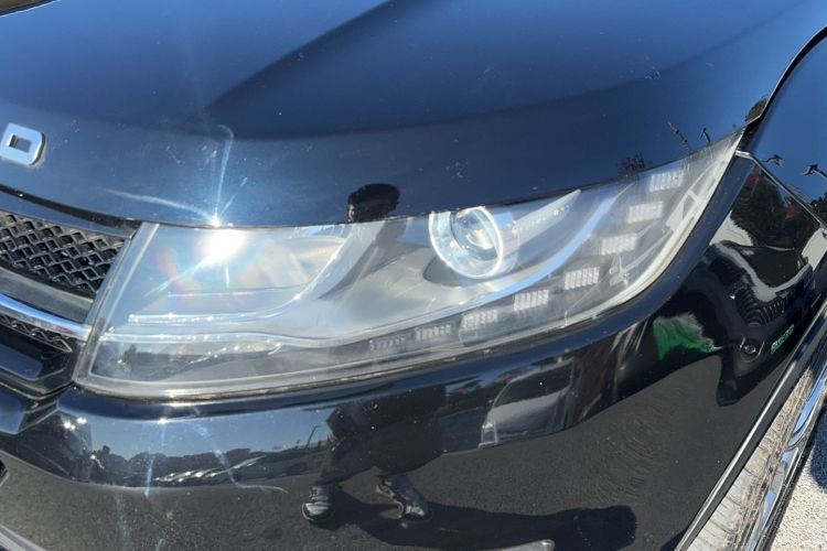 Used Land X7 2015 2.0T Panoramic Prestige Edition
