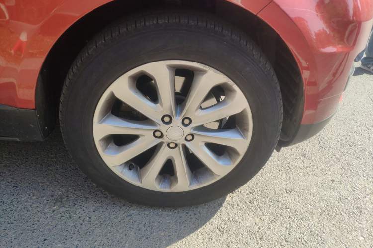 Used Land Rover Range Sport 2014 3.0 SC V6 HSE Right Front Wheel Hub