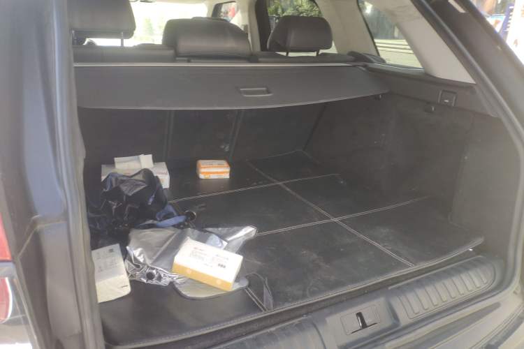 Used Land Rover Range Sport 2014 3.0 SC V6 HSE Trunk