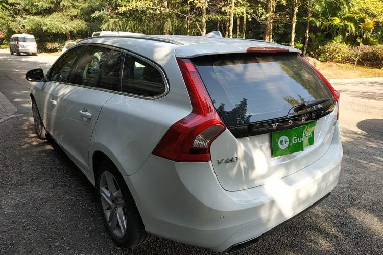 Used Volvo V60 2017 T5 Zhiya Edition China V Standard

