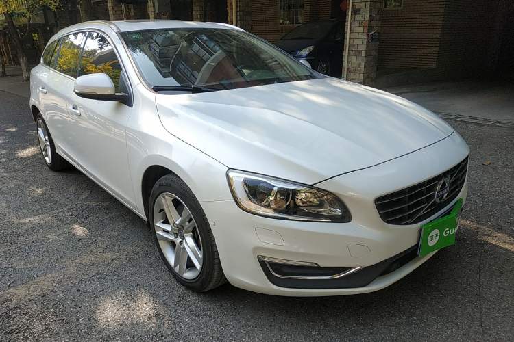 Used Volvo V60 2017 T5 Zhiya Edition China V Standard
